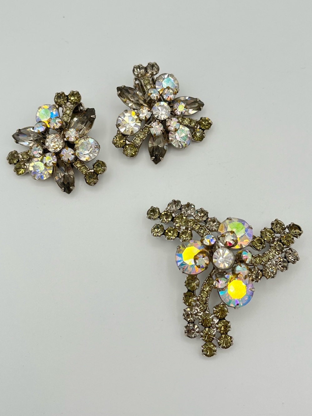 Vintage Verified Juliana Aurora Borealis Cast Channel Brooch Earring Set Mint
